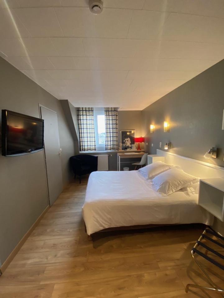 Hotel Le Pelican Charleville-Mézières المظهر الخارجي الصورة