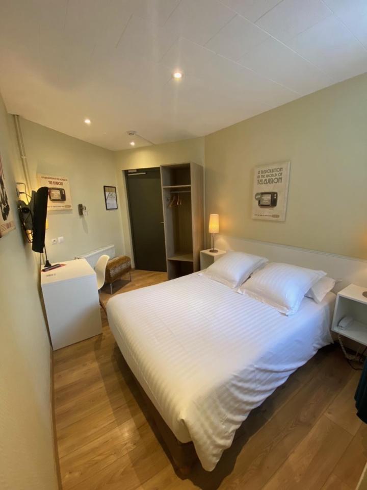 Hotel Le Pelican Charleville-Mézières المظهر الخارجي الصورة